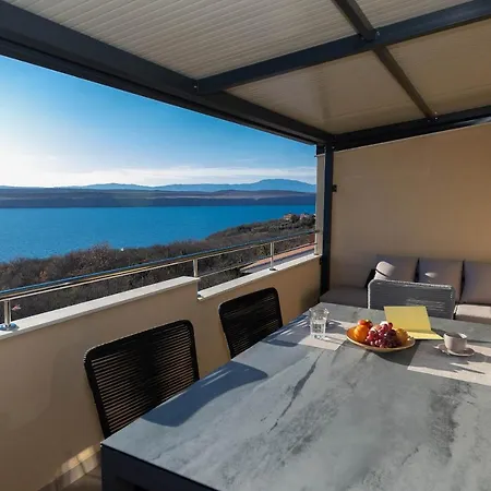 Deluxe Stunning View