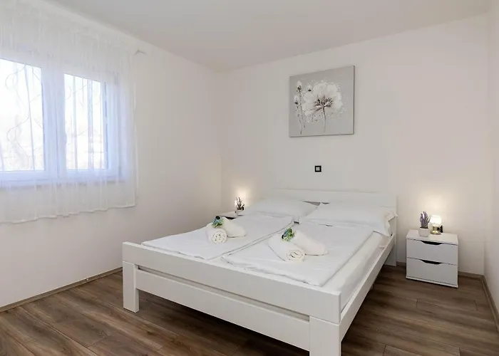 Deluxe Stunning View Apartmán Jadranovo
